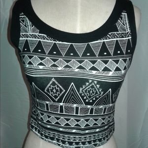 Aztec Print sleeveless crop top